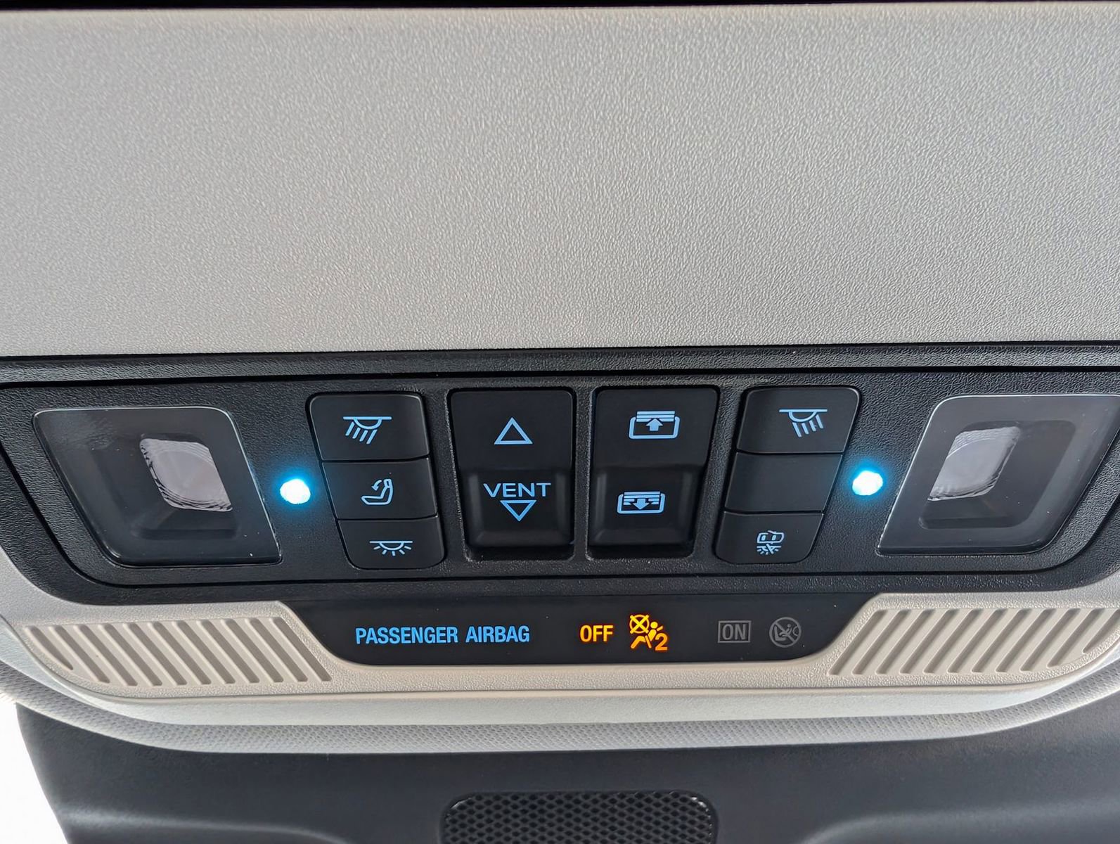 Used 2025 Ford Expedition Active image 28