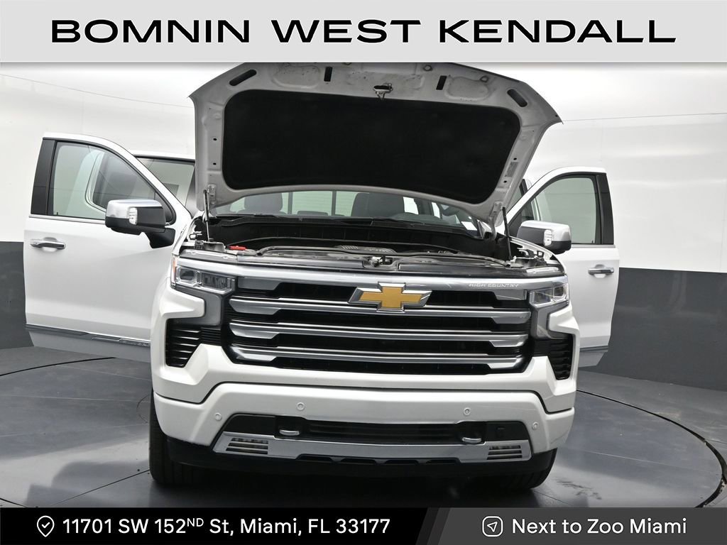 Used 2024 Chevrolet Silverado 1500 High Country image 33