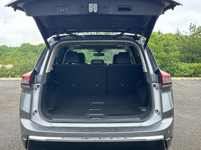 Certified 2026 Nissan Rogue Platinum w/ Platinum Premium Package AWD/4WD image 14