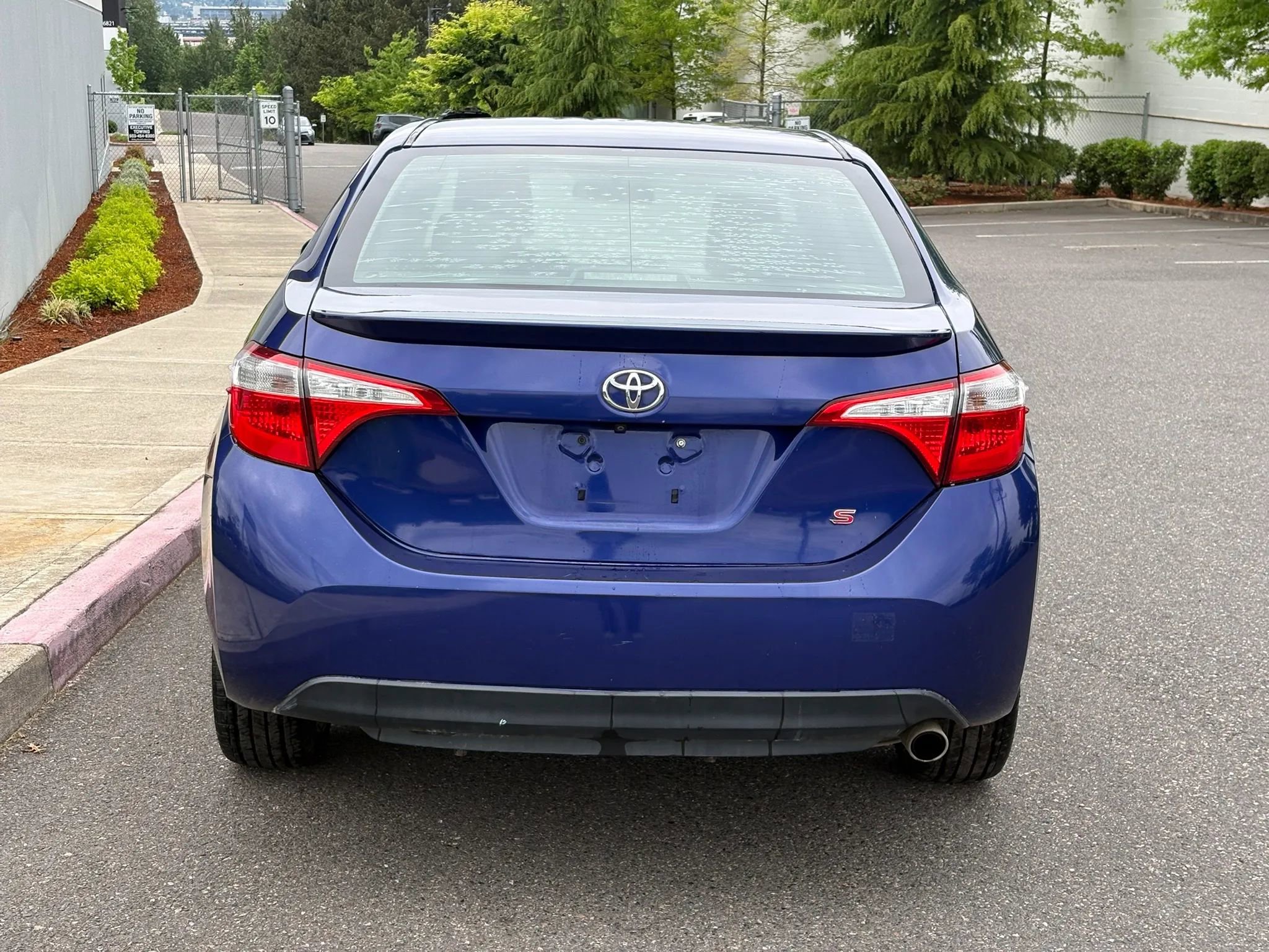 Used 2014 Toyota Corolla L FWD image 5