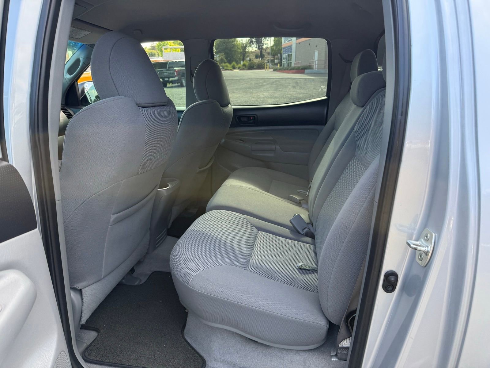 Used 2010 Toyota Tacoma 4x4 Double Cab image 12