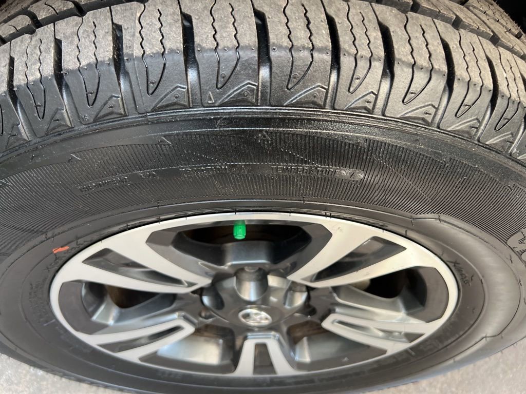 Used 2019 Toyota Tacoma TRD Sport w/ TRD Premium Sport Package image 30