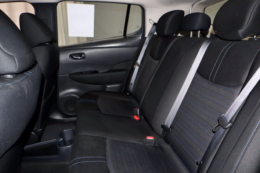 Certified 2024 Nissan Leaf SV Plus FWD image 22