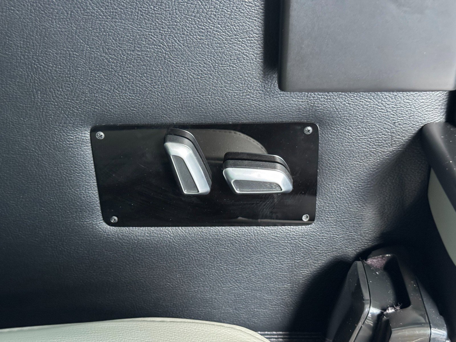 Used 2023 Mercedes-Benz Sprinter 3500 image 77