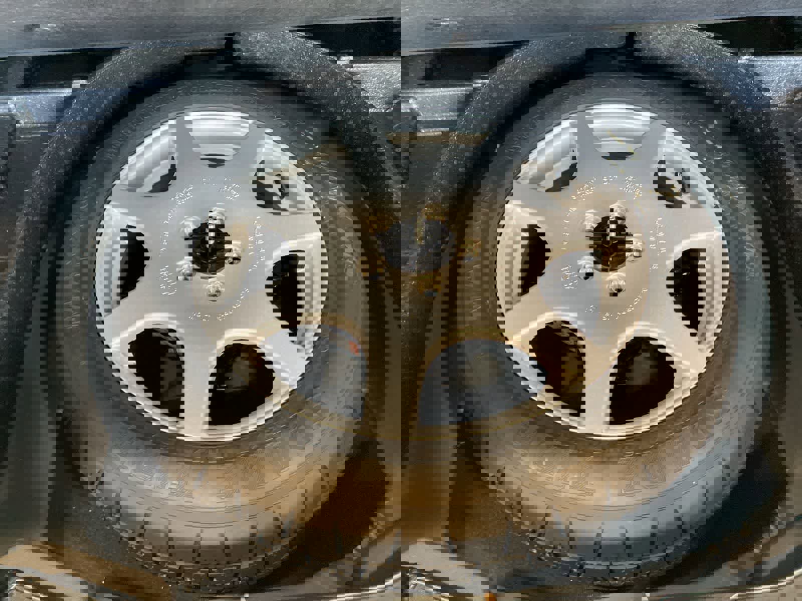 Used 2022 Ford Escape SE w/ Convenience Package image 30