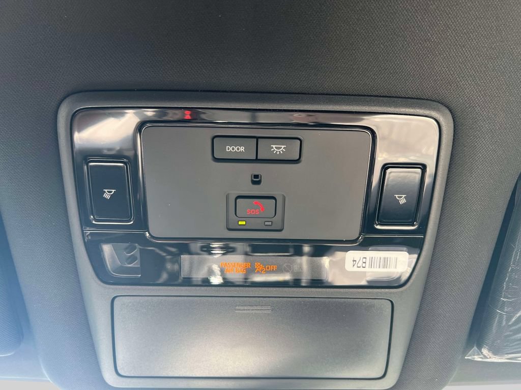 New 2026 Lexus TX 500h AWD image 32