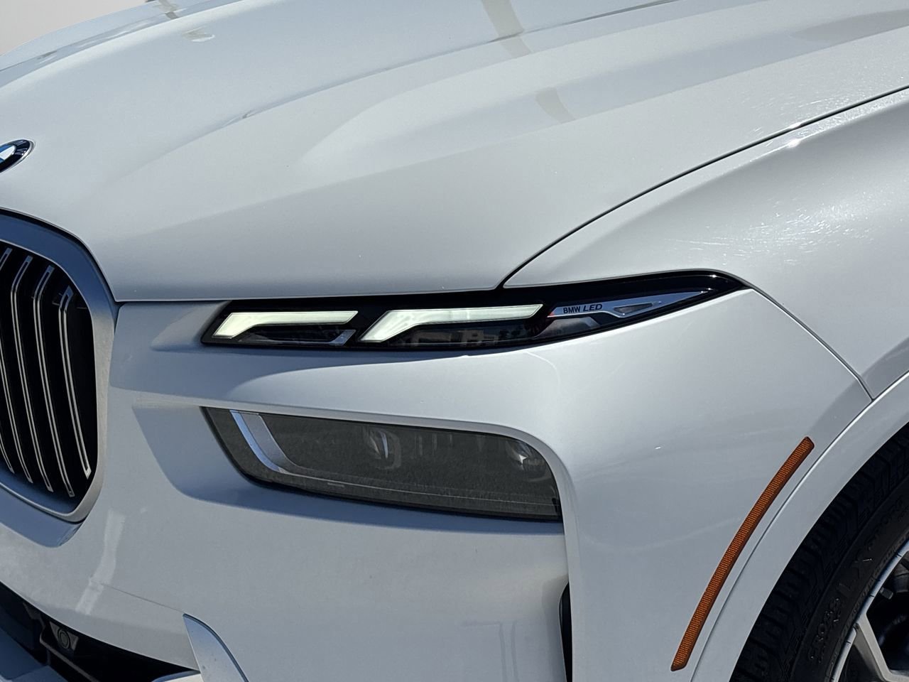 Used 2025 BMW X7 xDrive40i image 6