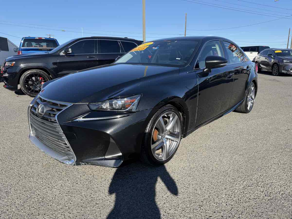 Used 2017 Lexus IS 200t RWD image 3