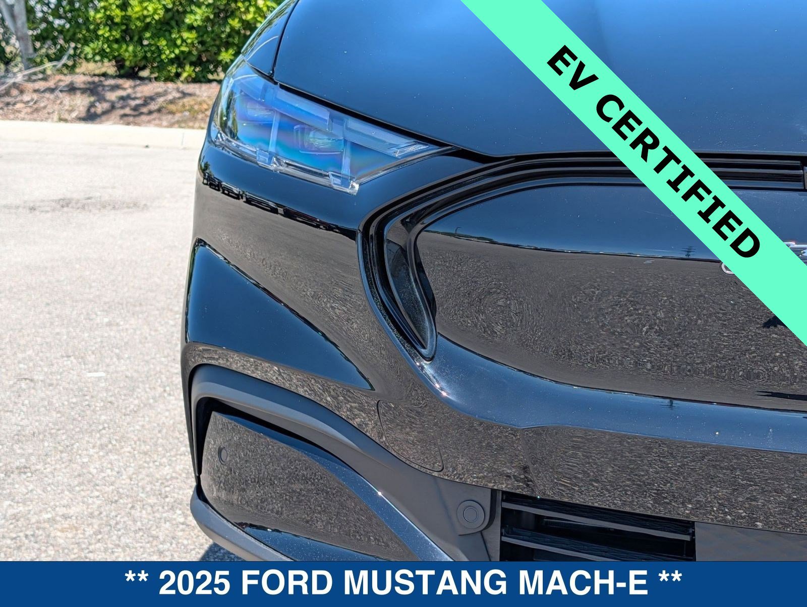 Certified 2025 Ford Mustang Mach-E Premium image 9