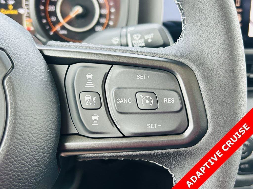 New 2025 Jeep Gladiator Sport image 6