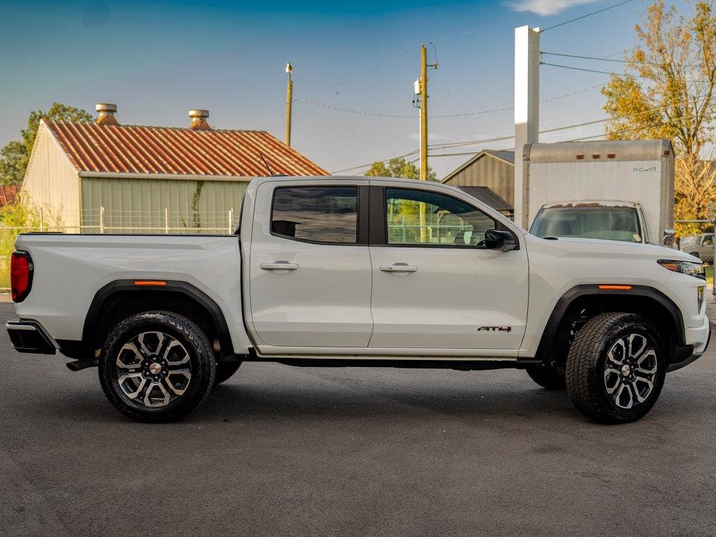 Used 2024 GMC Canyon AT4 w/ AT4 Premium Package AWD/4WD image 2