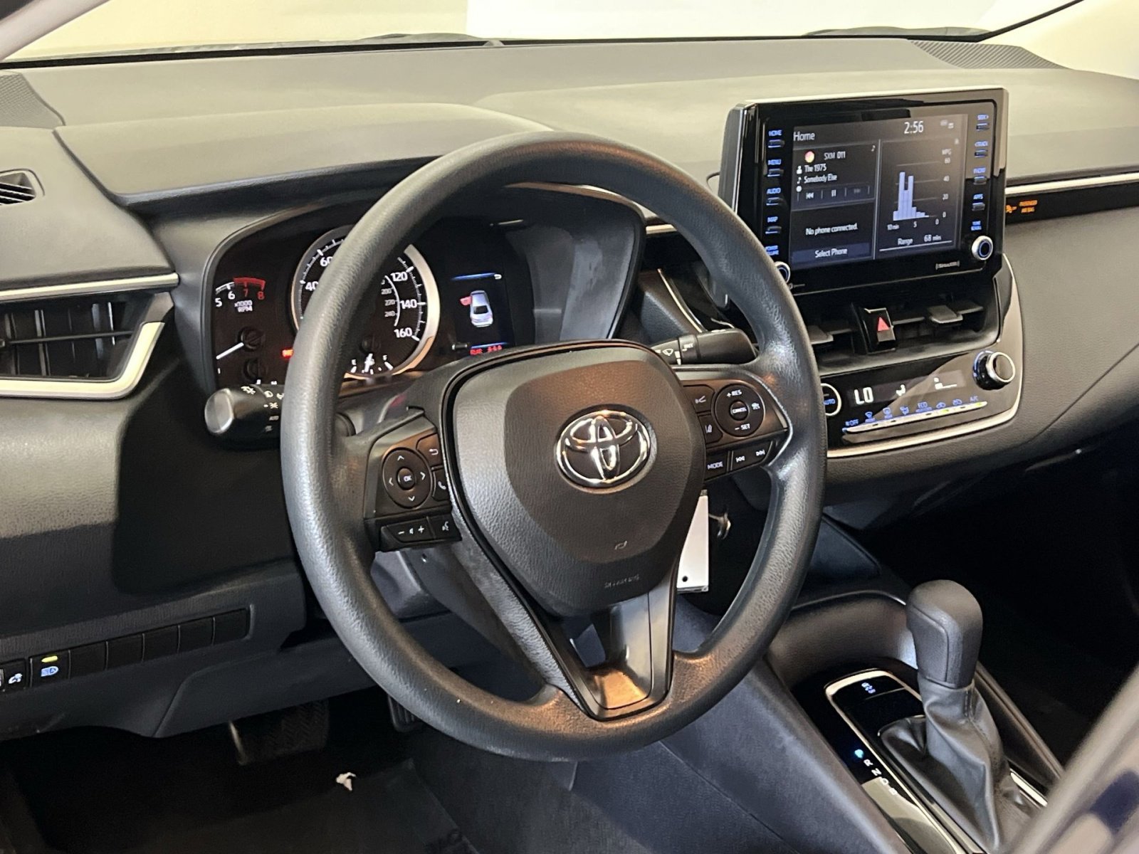 Used 2022 Toyota Corolla LE FWD image 15