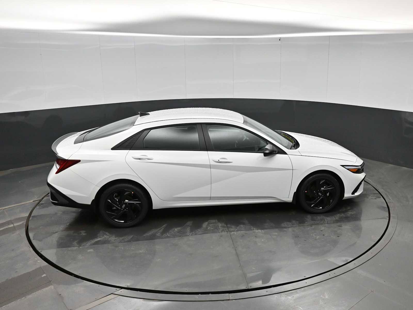 New 2026 Hyundai Elantra Sport image 31