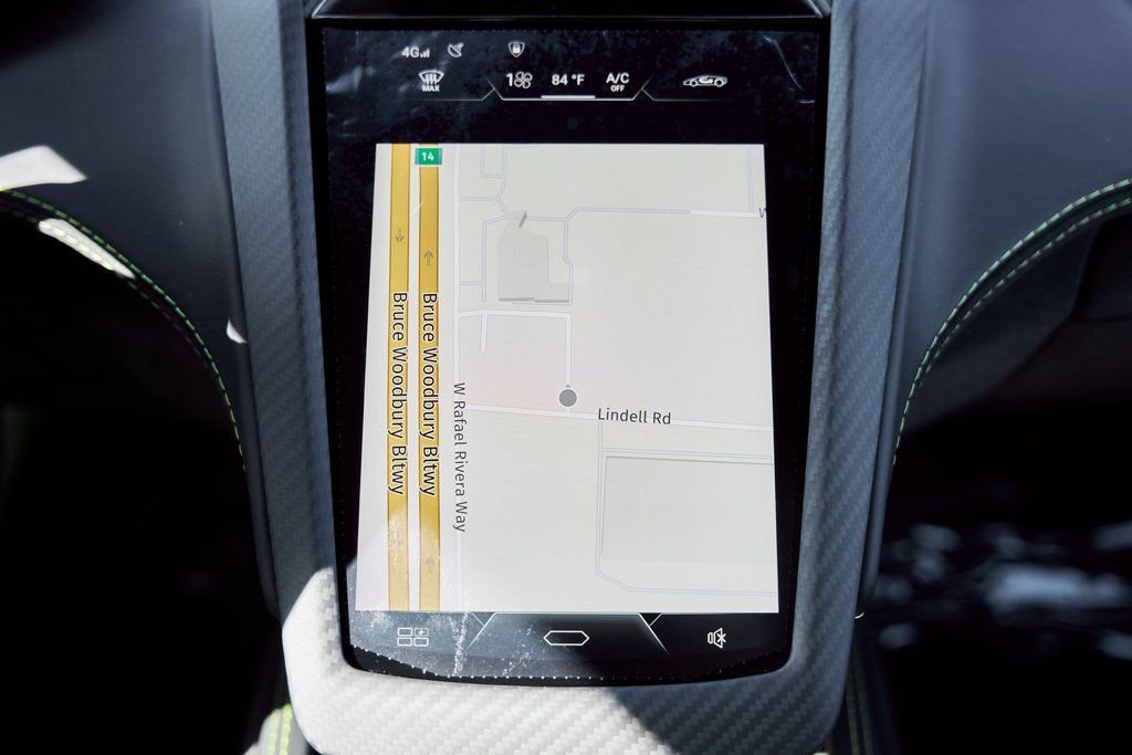 Used 2025 Lamborghini Revuelto image 69