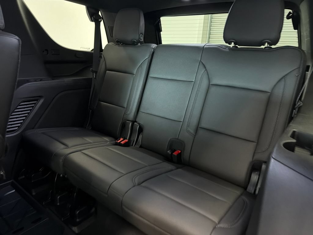 Used 2021 Chevrolet Tahoe Z71 AWD/4WD image 16