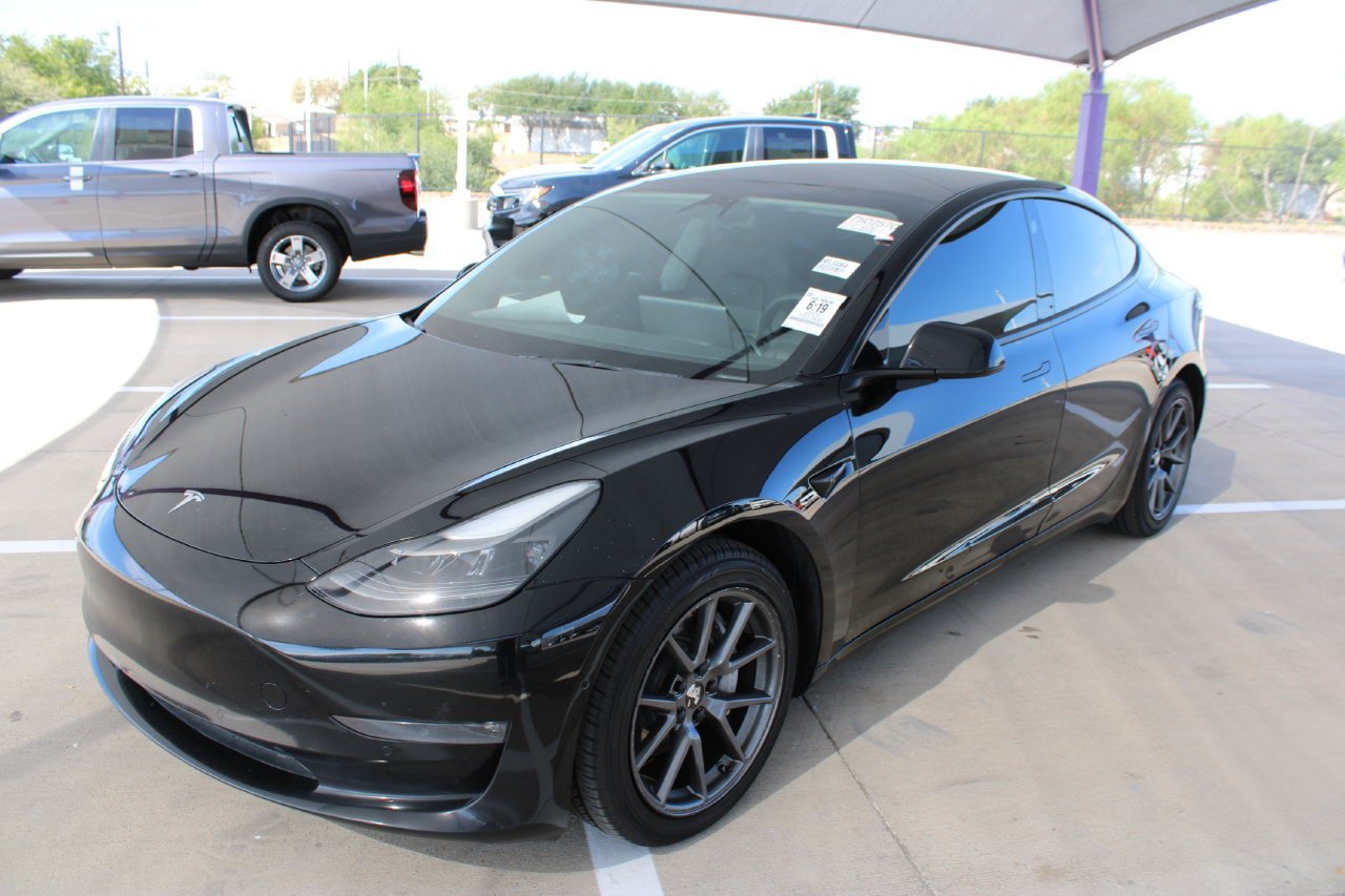 Used 2022 Tesla Model 3 Long Range AWD/4WD image 1