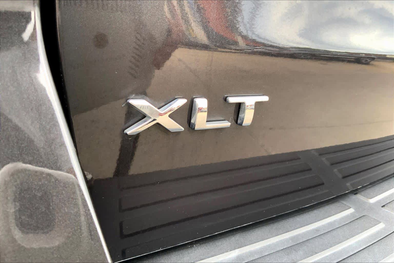 Used 2024 Ford Expedition XLT RWD image 10