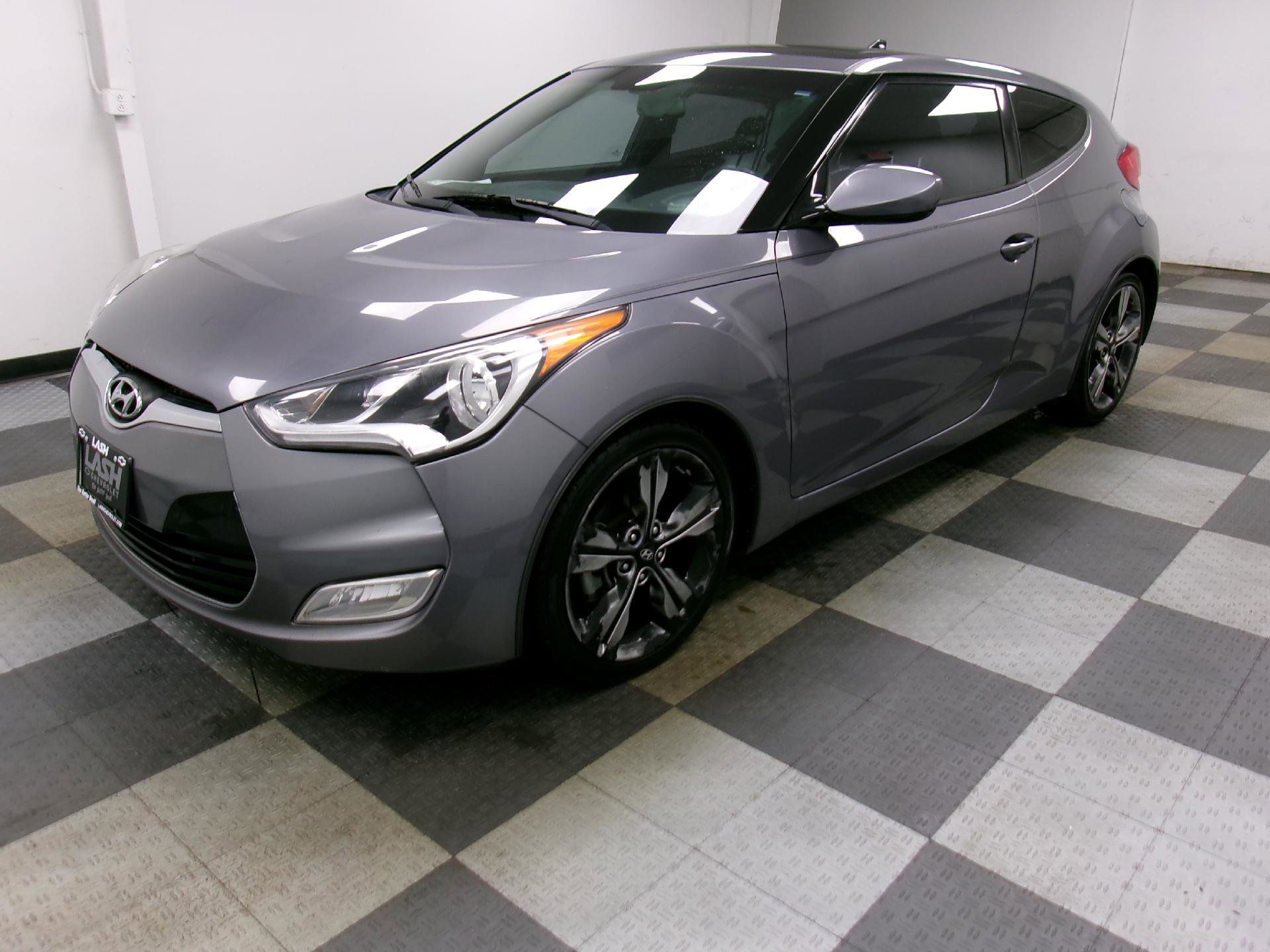 Used 2017 Hyundai Veloster Value Edition