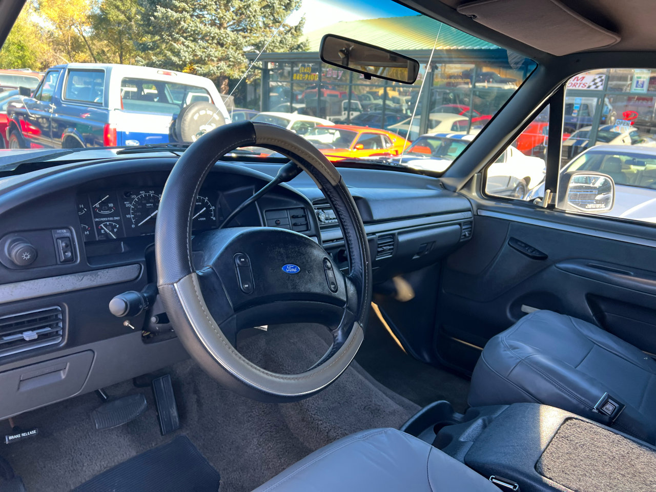 Used 1992 Ford Bronco image 8