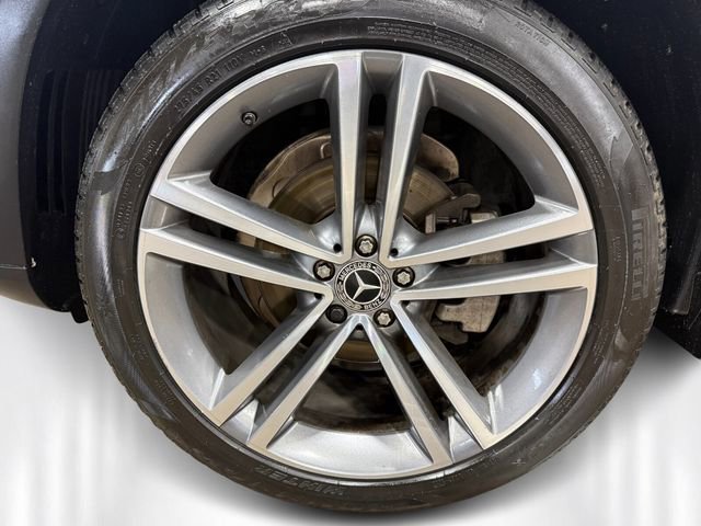 Used 2022 Mercedes-Benz GLE 350 4MATIC image 9