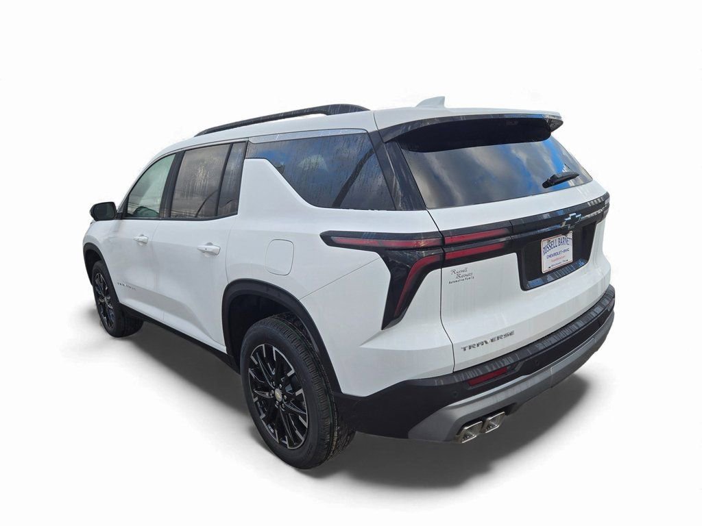 New 2026 Chevrolet Traverse LT w/ Sun and Wheel Package image 3