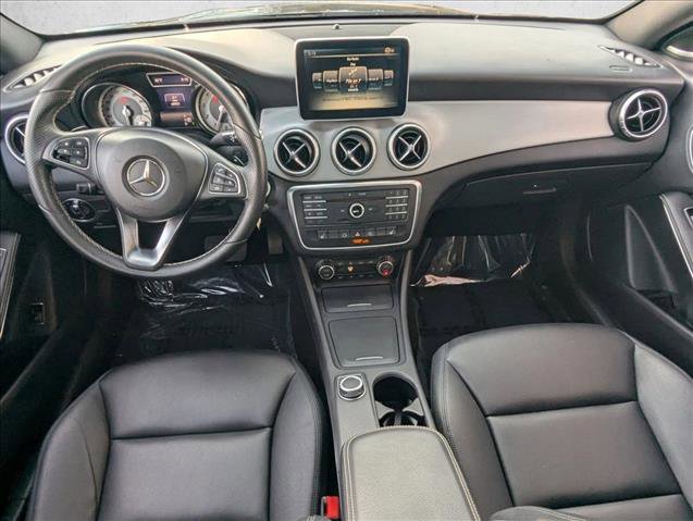 Used 2015 Mercedes-Benz CLA 250 4MATIC image 19