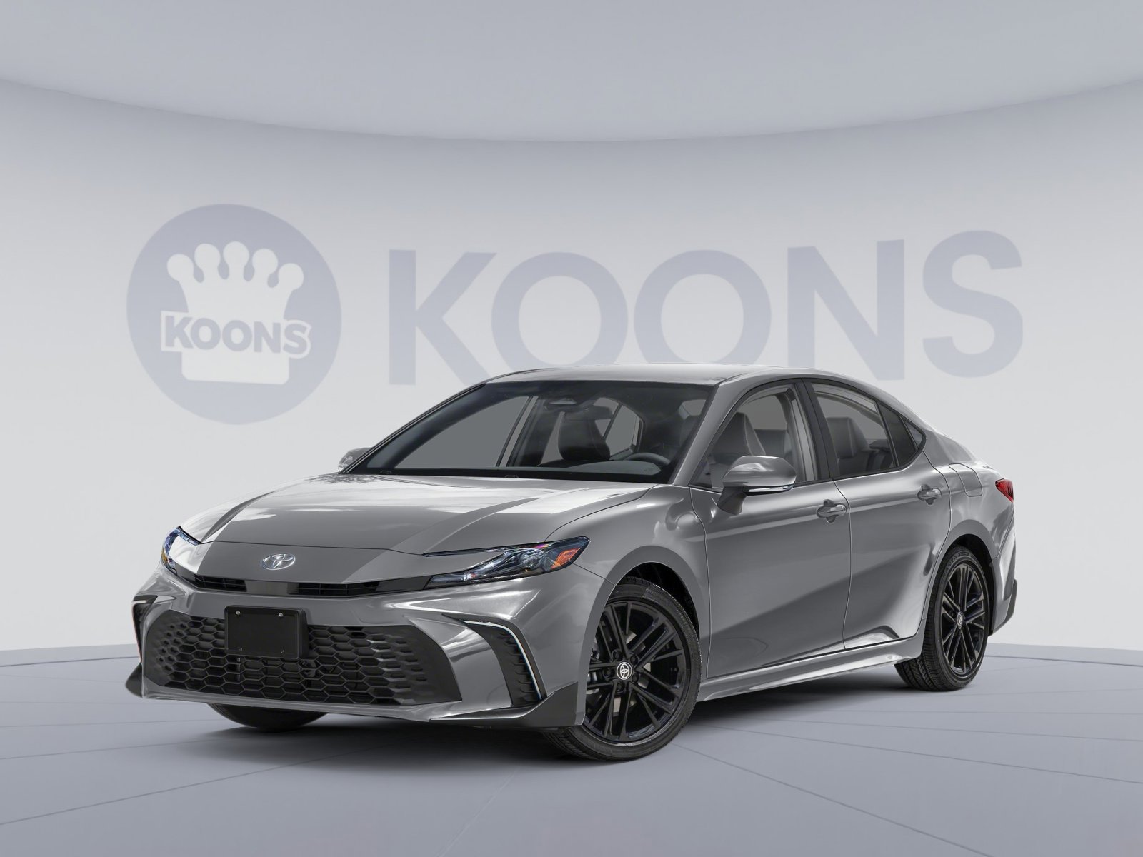 Used 2025 Toyota Camry SE FWD image 1