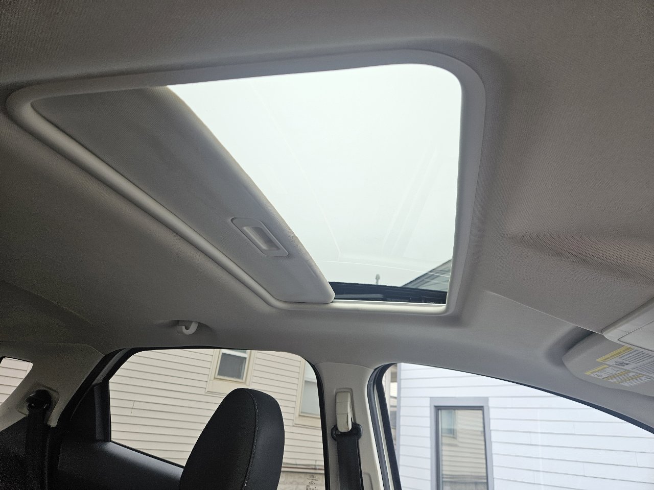 Used 2020 Ford EcoSport SE w/ SE Convenience Package image 26