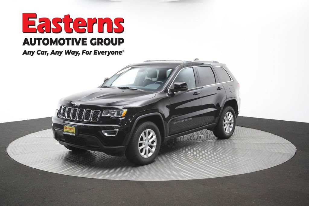 Used 2021 Jeep Grand Cherokee Laredo AWD/4WD image 58
