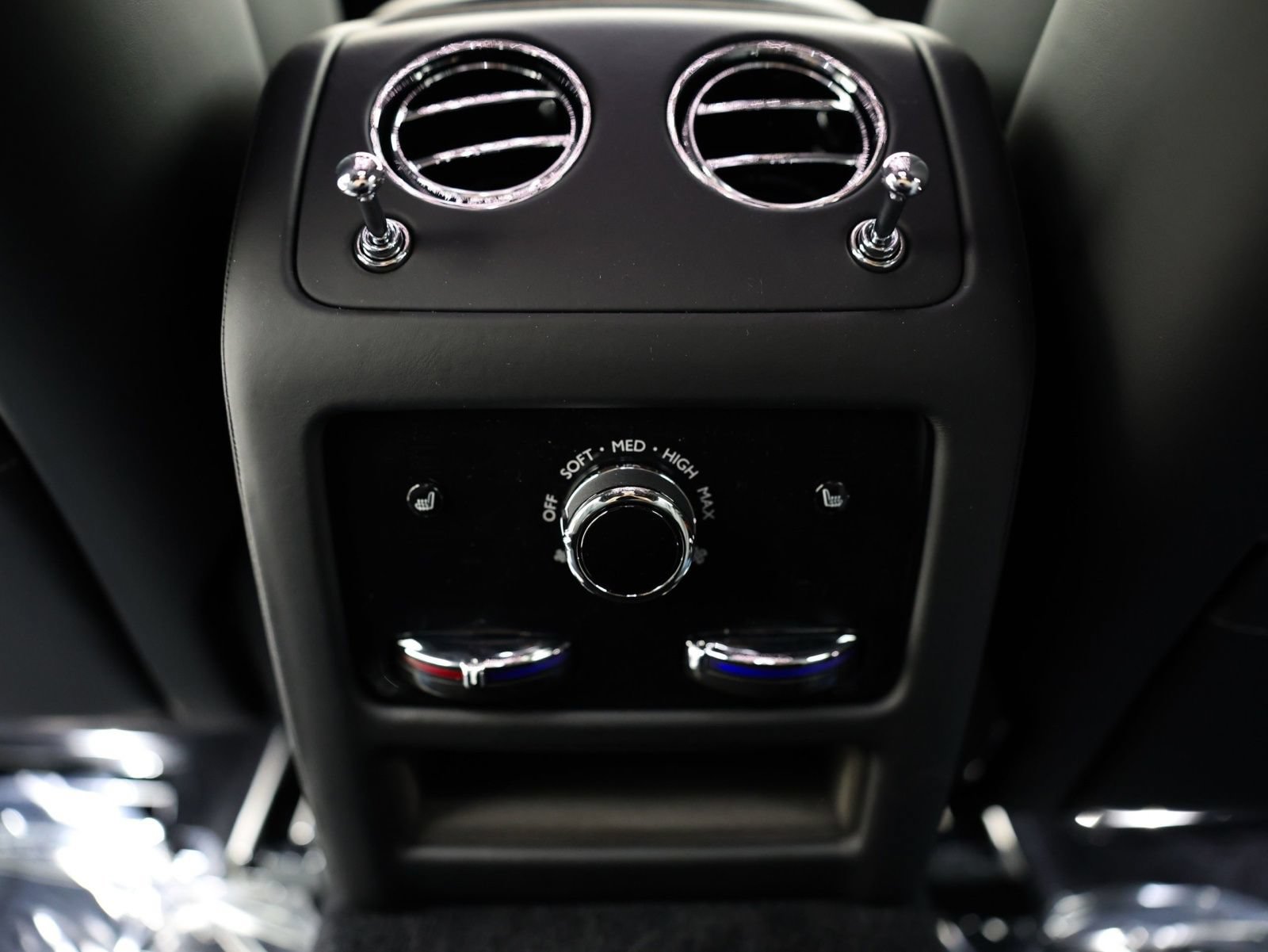 New 2027 Rolls-Royce Ghost AWD/4WD image 24