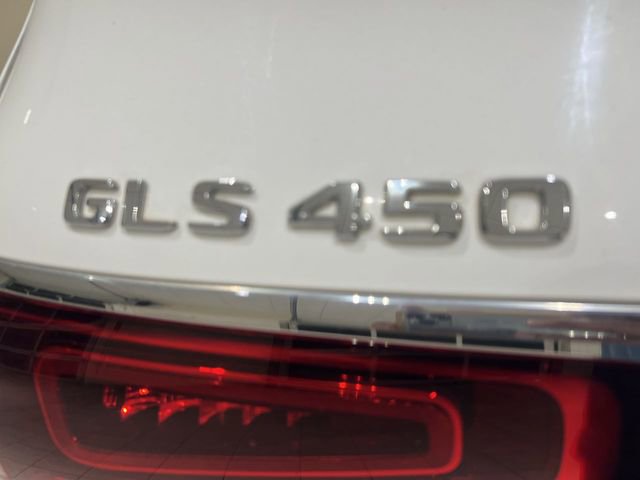 Used 2020 Mercedes-Benz GLS 450 4MATIC image 29