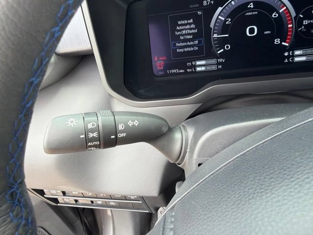 Used 2024 Toyota Sequoia Platinum AWD/4WD image 31