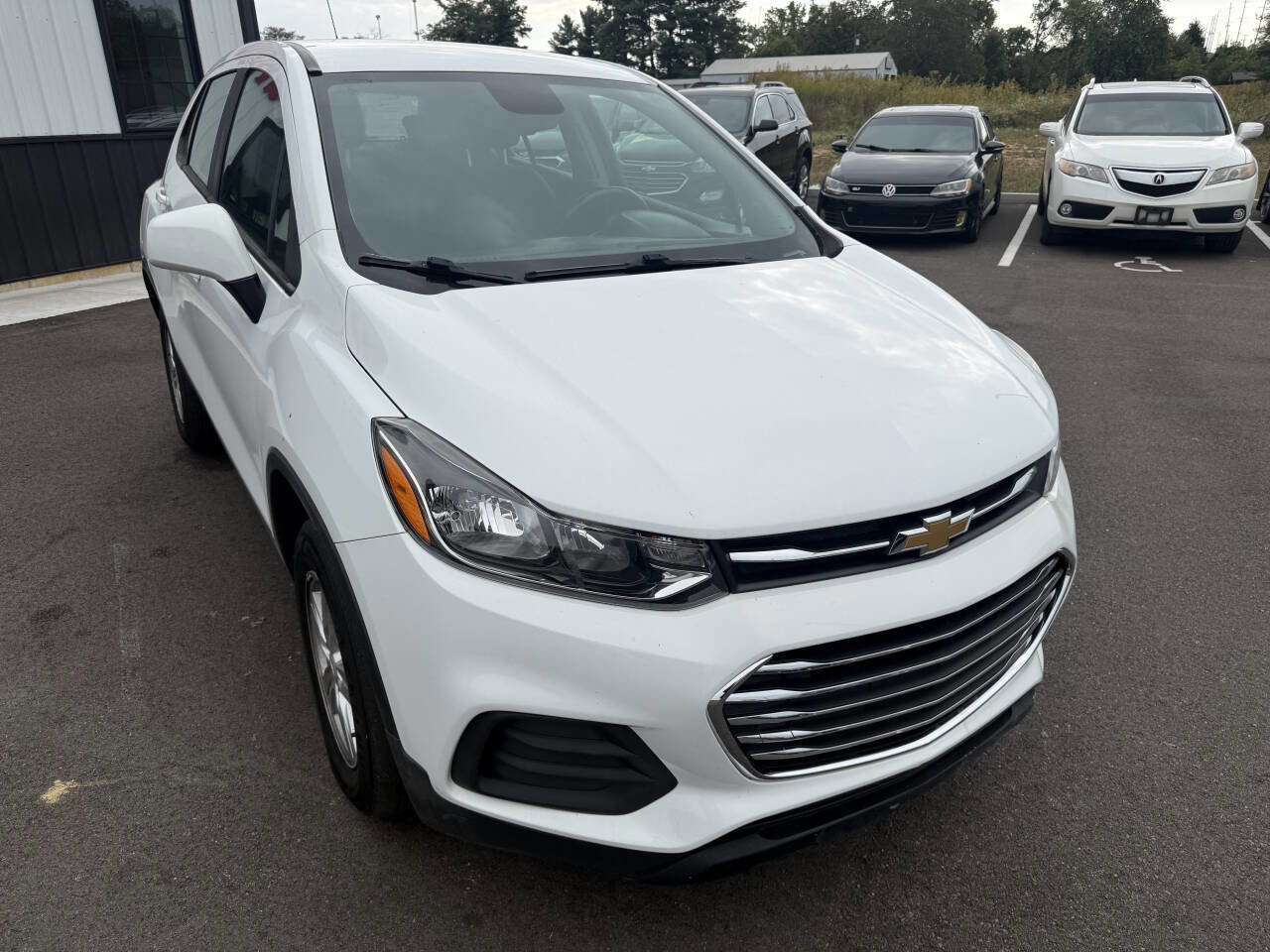 Used 2021 Chevrolet Trax LS image 4