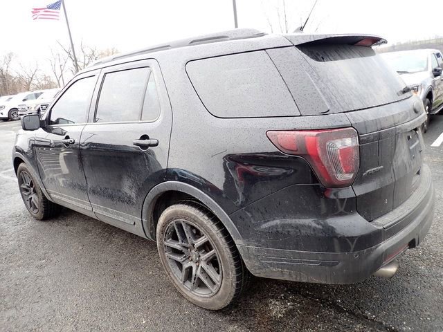Used 2018 Ford Explorer Sport image 3