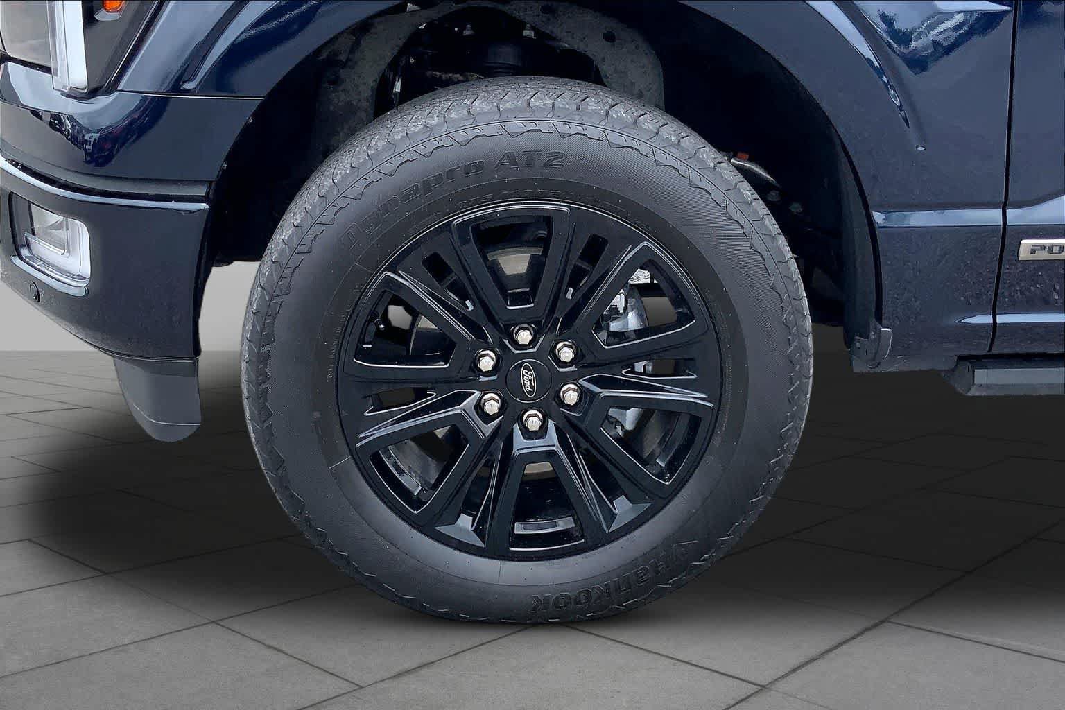 Certified 2025 Ford F150 Platinum AWD/4WD image 11