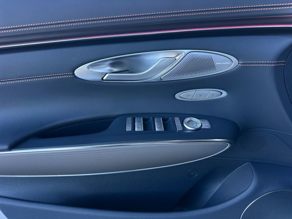 New 2026 Genesis GV70 3.5T Sport Advanced image 11