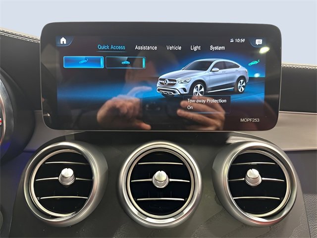 Used 2022 Mercedes-Benz GLC 300 4MATIC Coupe image 24