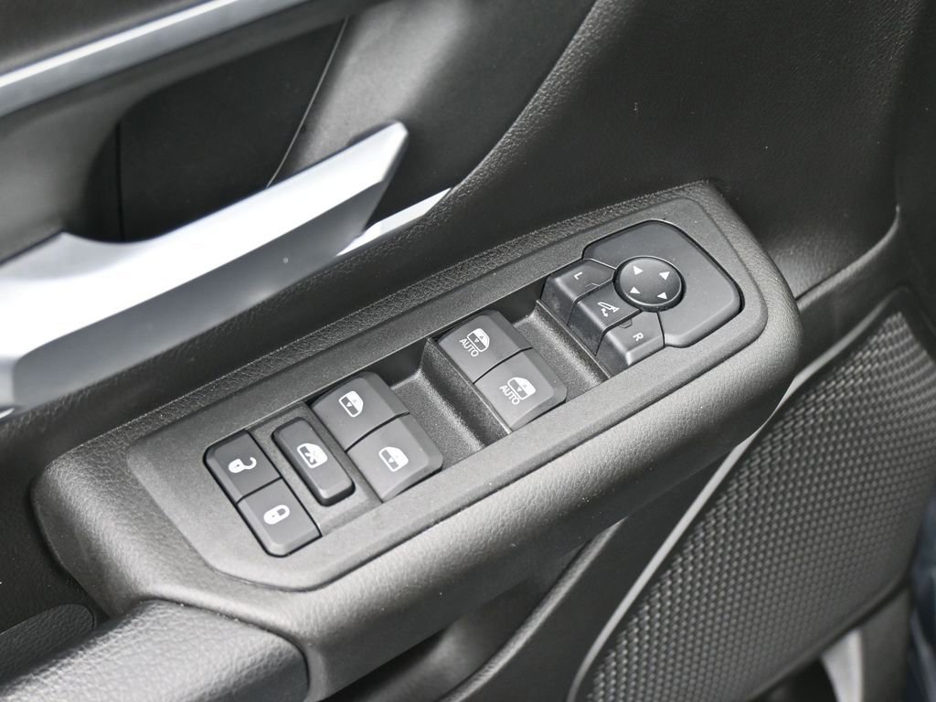 Used 2025 RAM 1500 Big Horn AWD/4WD image 18