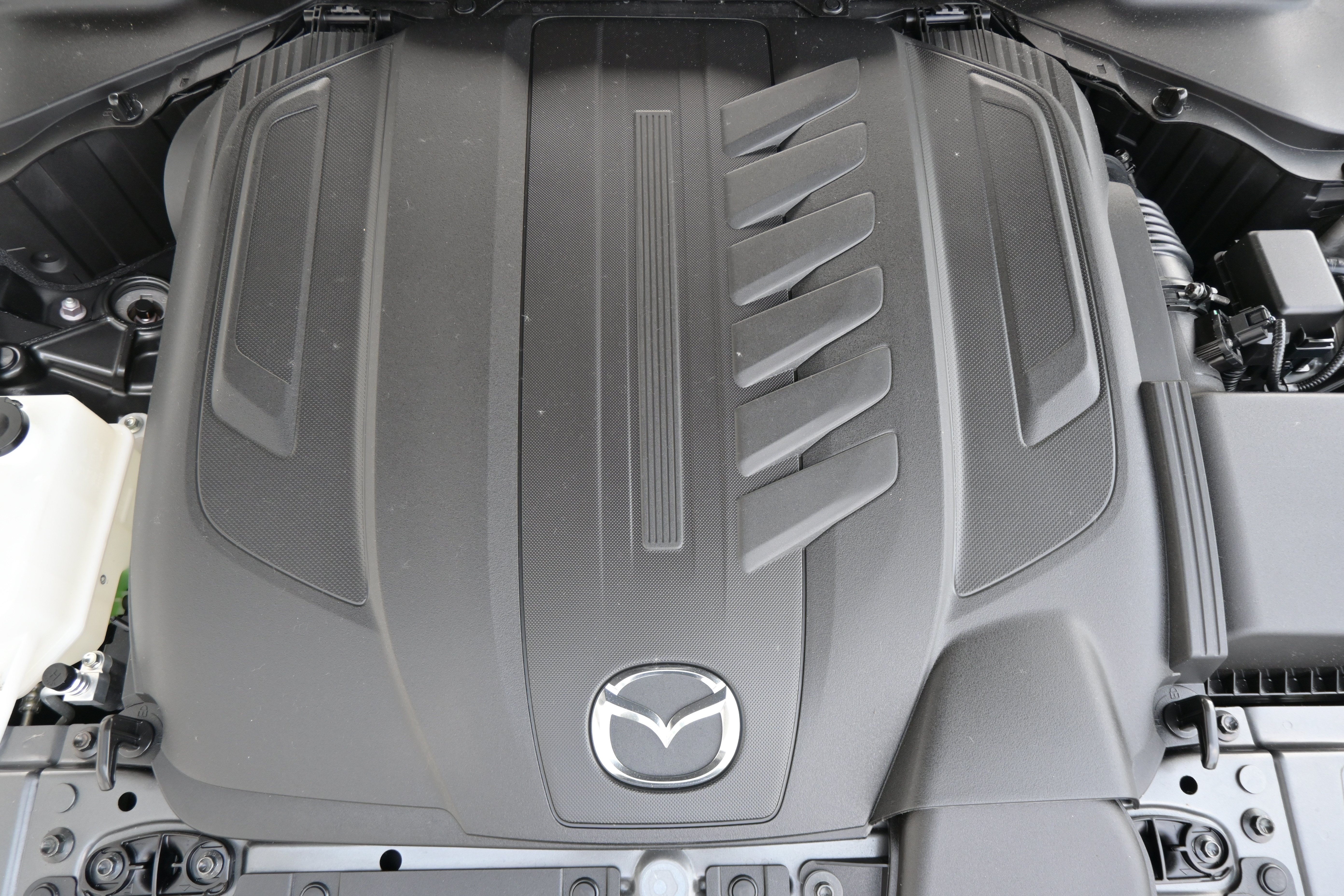 Used 2025 MAZDA CX-90 3.3 Turbo w/ Preferred Package AWD/4WD image 36