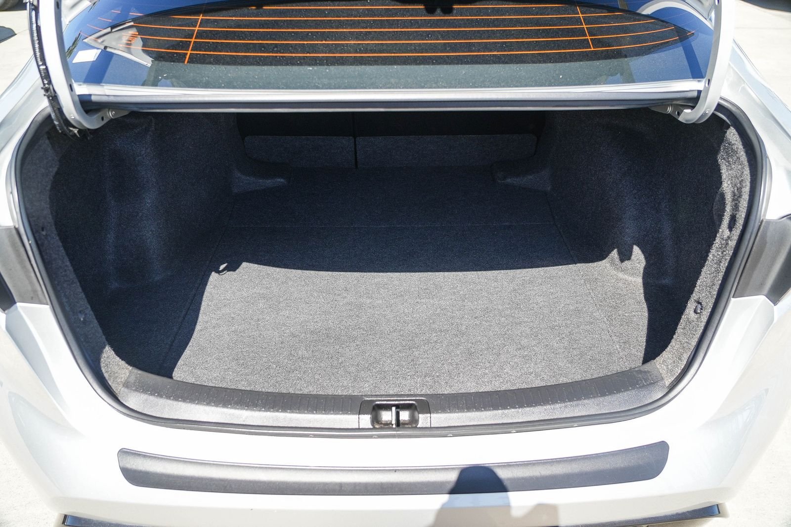 Certified 2025 Toyota Corolla SE w/ SE Premium Package FWD image 27
