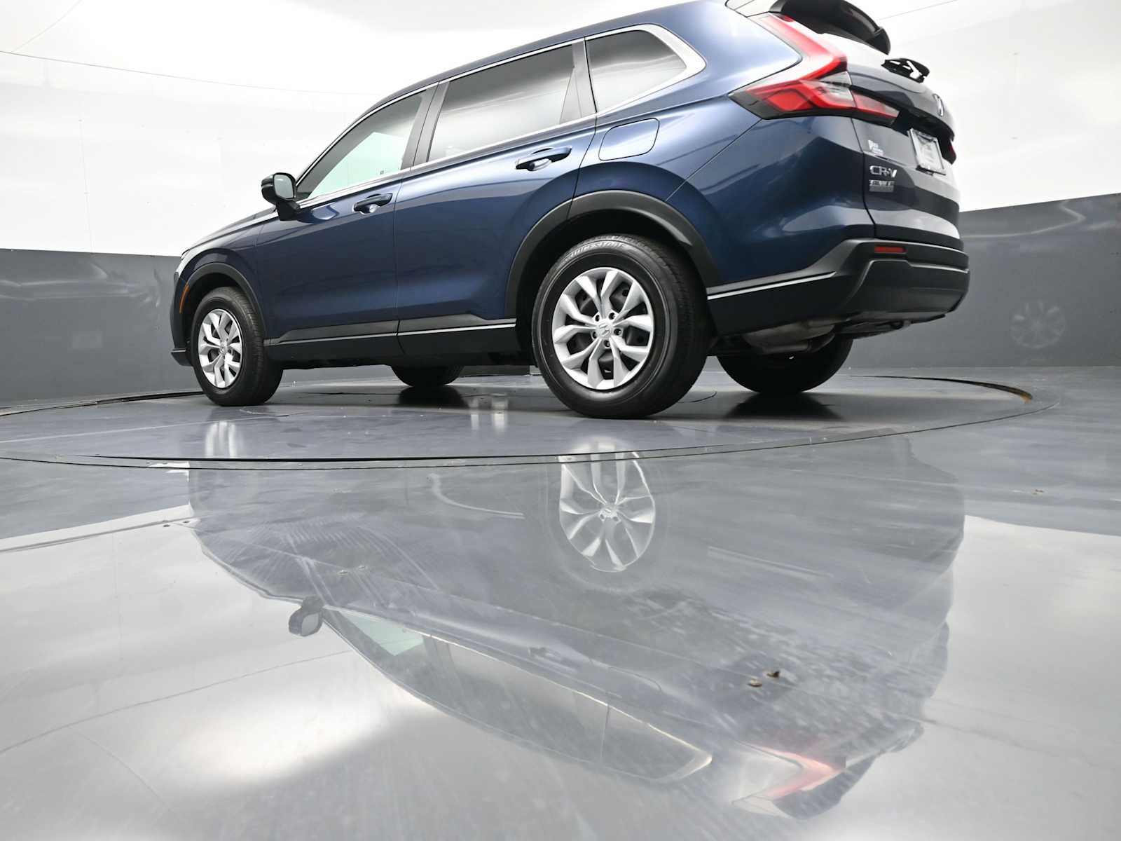 Certified 2025 Honda CR-V LX image 31
