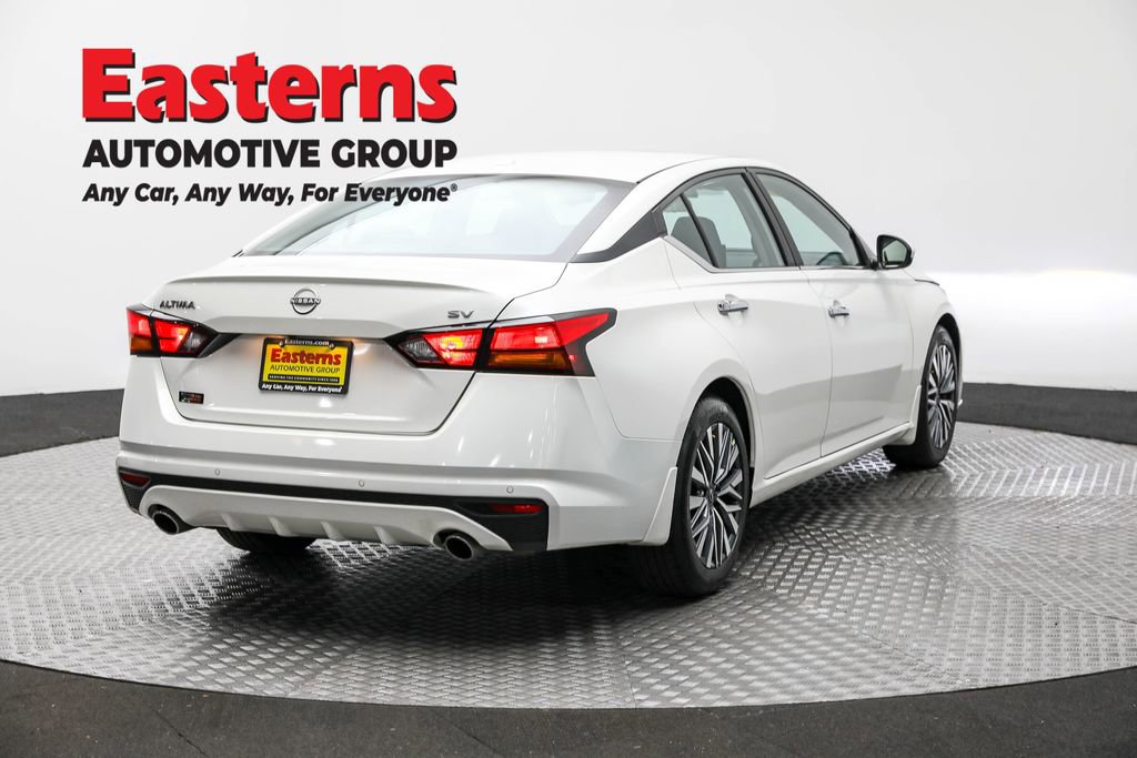Used 2024 Nissan Altima 2.5 SV w/ SV Premium Package image 5