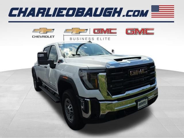 New 2024 GMC Sierra 2500 Pro w/ Convenience Package