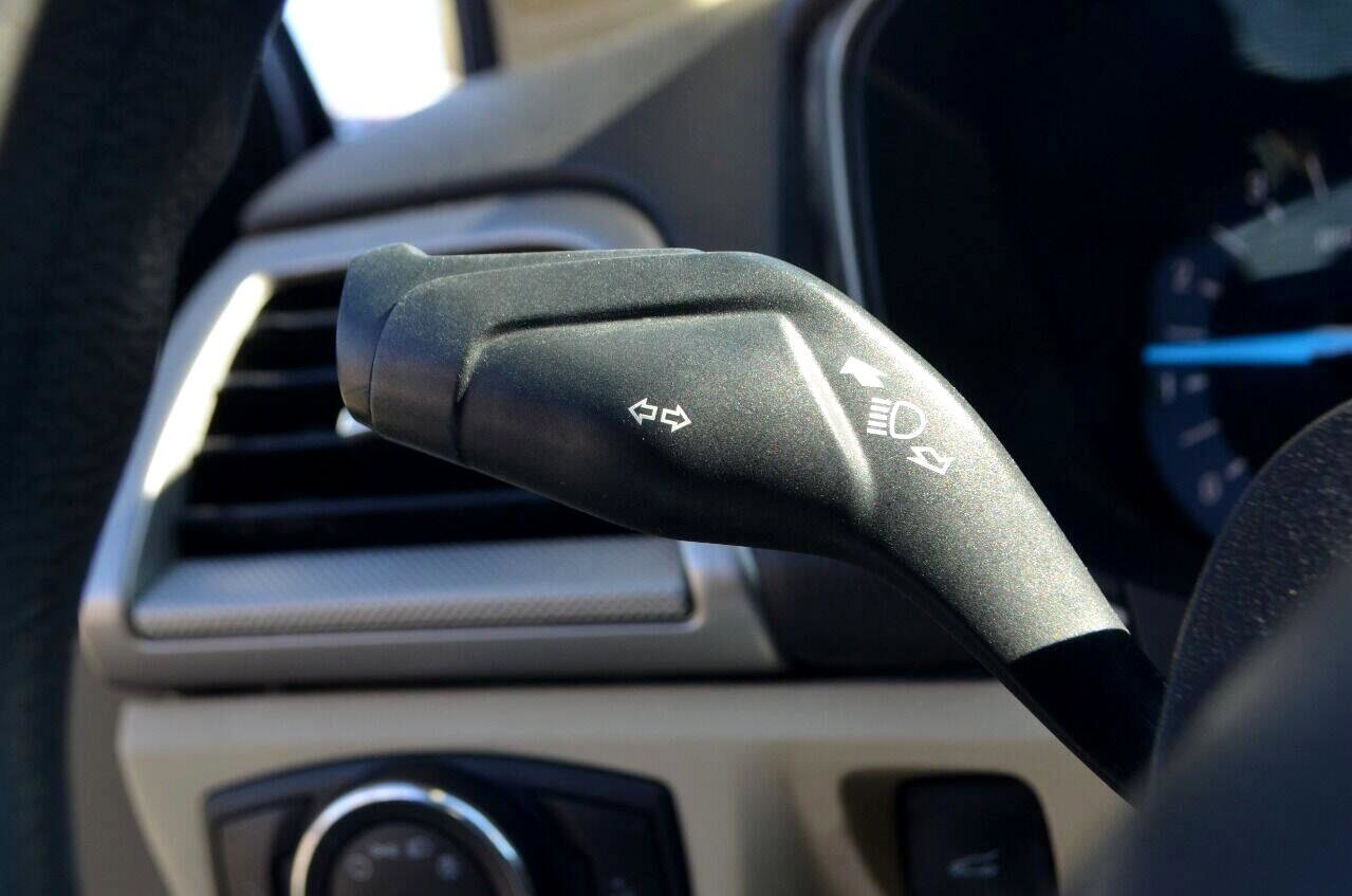 Used 2013 Ford Fusion SE image 31