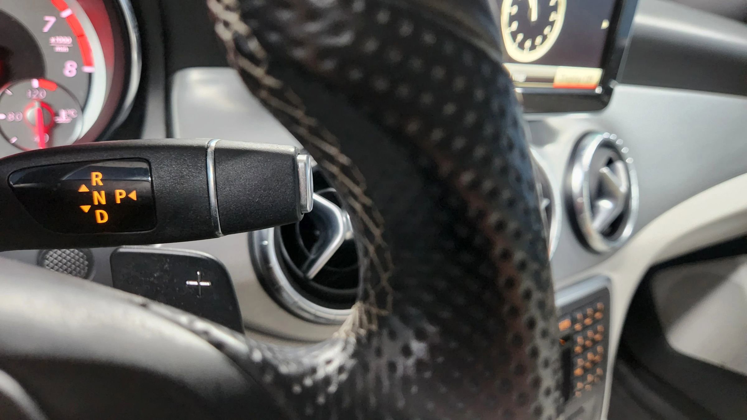 Used 2014 Mercedes-Benz CLA 250 4MATIC image 28