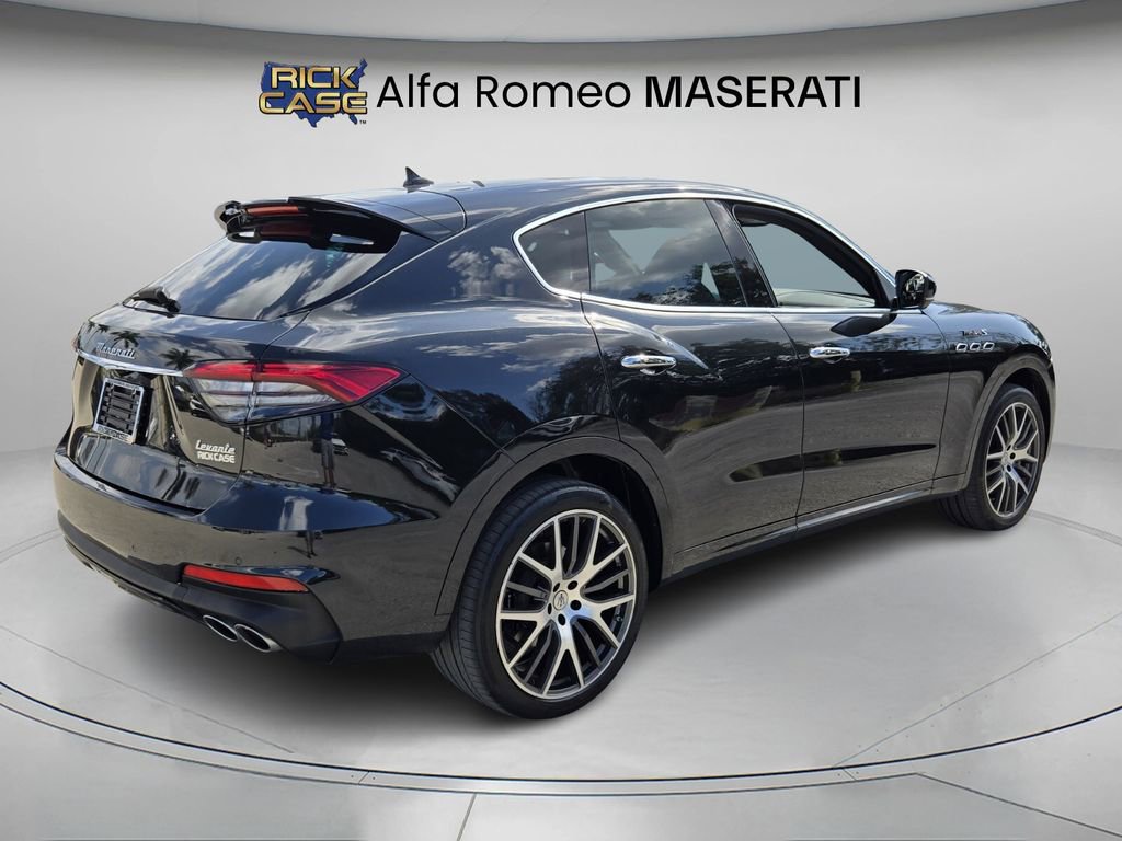 Used 2022 Maserati Levante Modena S image 6