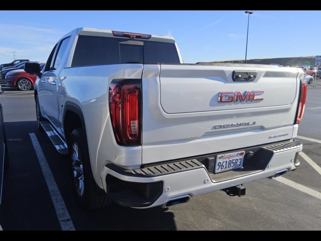 Used 2022 GMC Sierra 1500 Denali w/ Technology Package AWD/4WD image 7