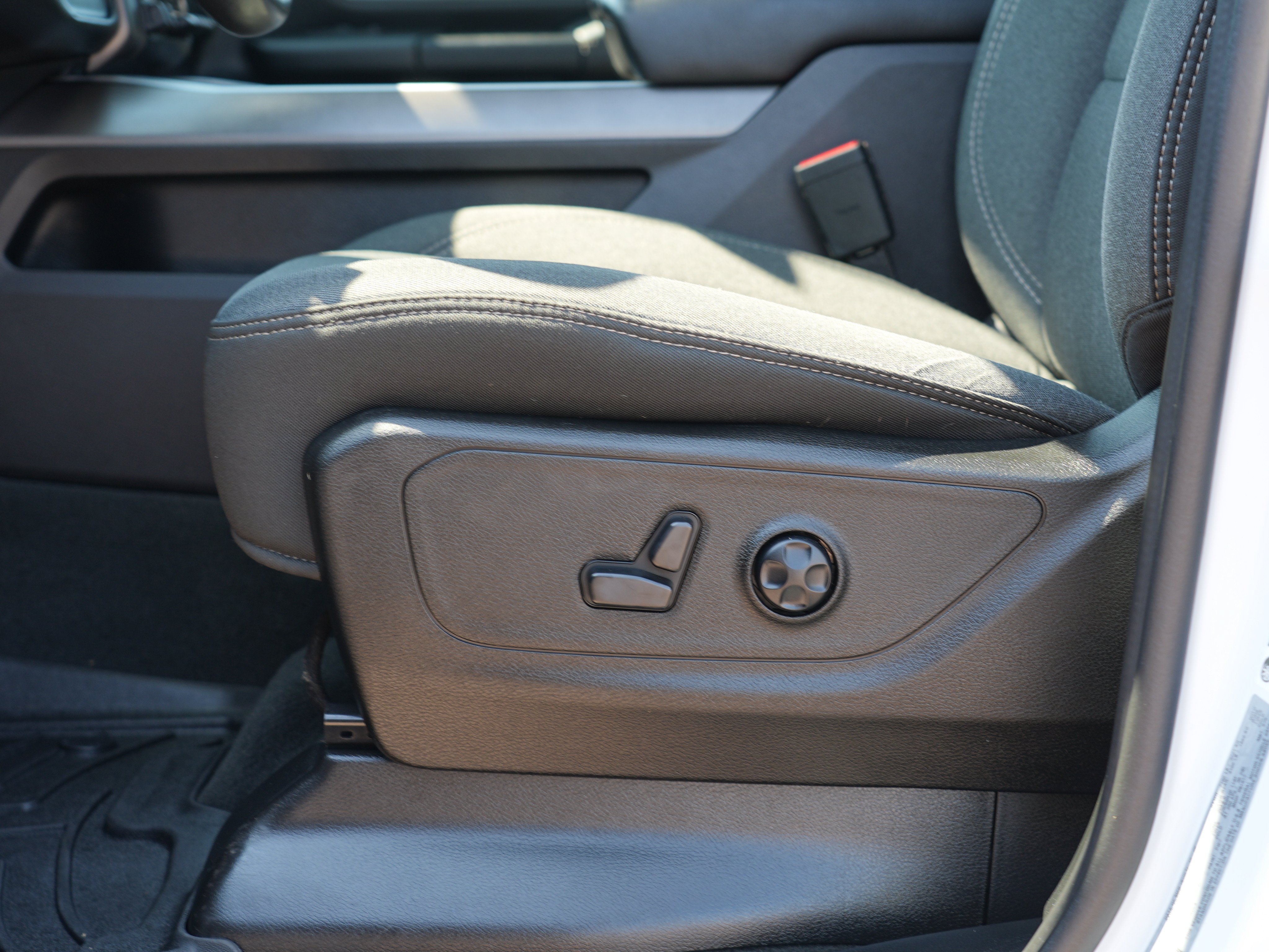 Used 2021 RAM 1500 Big Horn AWD/4WD image 15