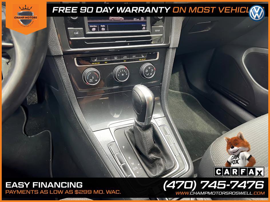Used 2019 Volkswagen Golf S image 27