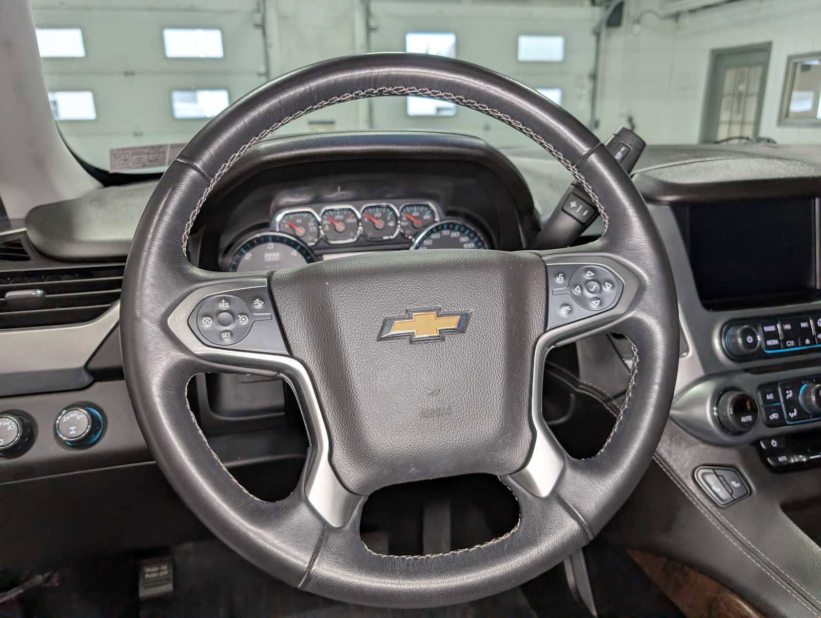 Used 2019 Chevrolet Tahoe LT w/ RST Edition AWD/4WD image 35